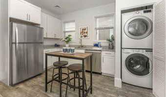 172 Boylston 3, Boston, MA 02130