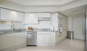 7000 Island Blvd 2909, Aventura, FL 33160