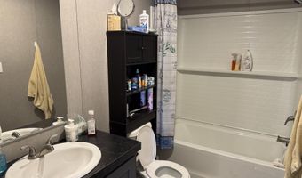 5076 Pine Grove Rd, Ballard, WV 24918