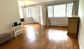 10 Tara Dr 10, Brookfield, CT 06804