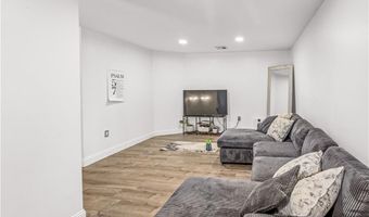 14 S Fairview St, Johnston, RI 02919