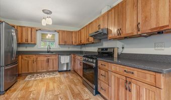 2522 Cindy St, Athens, TN 37303