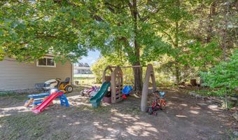 130 W Marshall St, Alma, MI 48801
