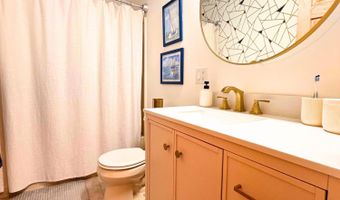 162 E Broadway Ext, Bangor, ME 04401