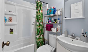 2029 Hendricks St, Anderson, IN 46016