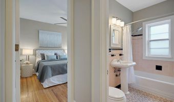 2606 Humboldt Ave S 3, Minneapolis, MN 55408