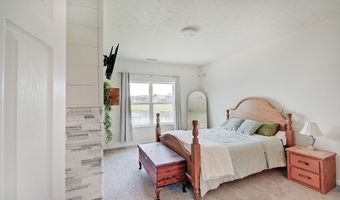 8727 Stoddard Ln, Indianapolis, IN 46217