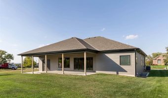 1325 Fairway Cir, Ashland, NE 68003
