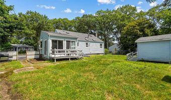 28 Alton Ave, Cumberland, RI 02864