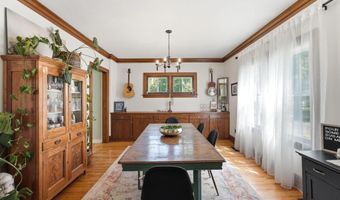 1115 Douglas St, Alexandria, MN 56308