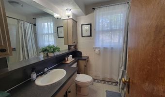 1521 J St, Auburn, NE 68305