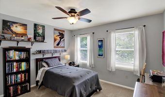 6765 WINDERMERE Ct, Allentown, PA 18104
