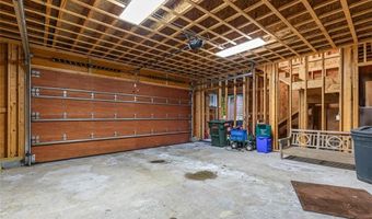 25 Walnut St, Jamestown, RI 02835