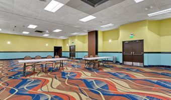 3232 N Summit St, Arkansas City, KS 67005