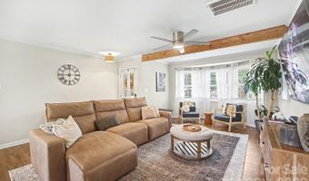 3330 Woodleaf Rd, Charlotte, NC 28205