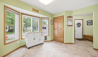 14118 Essex Ln, Apple Valley, MN 55124
