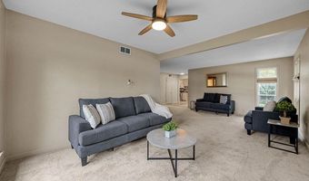 1108 E 3rd St, Anamosa, IA 52205