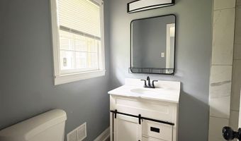 514 EDGEWOOD Ln, Albany, GA 31707