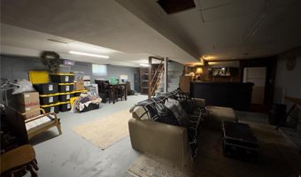 2035 Valmont Dr, Arnold, MO 63010