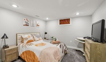 606 Davis St, Polk City, IA 50226