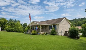 8005 Stone Castle Rd, Athens, OH 45701