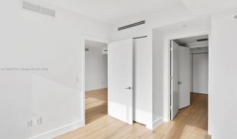 9901 W Bay Harbor Dr 605, Bay Harbor Islands, FL 33154