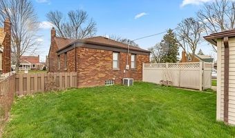 7609 Rosedale Blvd, Allen Park, MI 48101