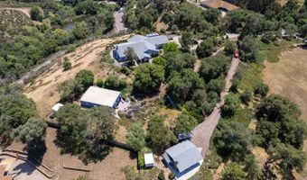 5221 Olive Hill Rd, Fallbrook, CA 92028