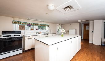 926 Province Line Rd, Allentown, NJ 08501