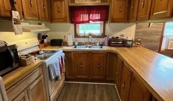 35 Shady Ln, Arundel, ME 04046