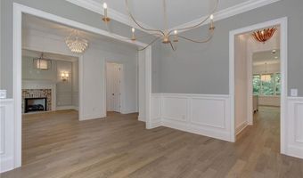 801 KENTWOOD Dr, Auburn, AL 36830