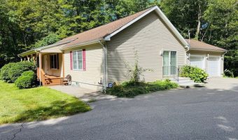 330 Root Rd, Barre, MA 01005
