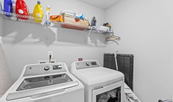 2410 STELLA Pl 2, Alexandria, VA 22303