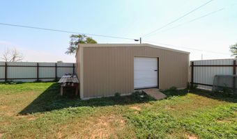 101 Wood Ave, Amherst, TX 79312
