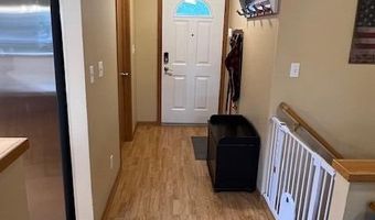 4806 Waller St, Ames, IA 50014