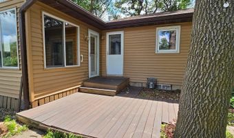 1713 S Shore Dr, Albert Lea, MN 56007