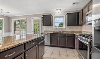 6075 DAYBREAK Dr, Bartlett, TN 38135