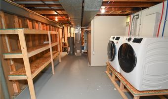 3911 Nottingham Ave, Austintown, OH 44511