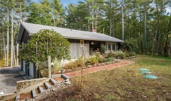 33 Slavin Path, Glocester, RI 02814