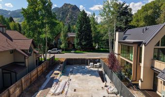 622 W Smuggler St, Aspen, CO 81611