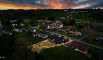 330 Bogey Dr, Abingdon, VA 24211