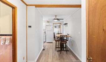 300 W 3RD Ave, Barrington, NJ 08007