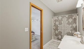 135 Hunters Path, Annandale, MN 55302