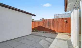 559 Glencrest Dr, San Diego, CA 92139
