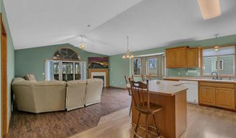 1260 Cypress Dr W, Annandale, MN 55302
