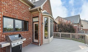 5401 Pinnacle Ct, Ann Arbor, MI 48108