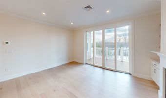 1 Longview Dr 108, Atkinson, NH 03811