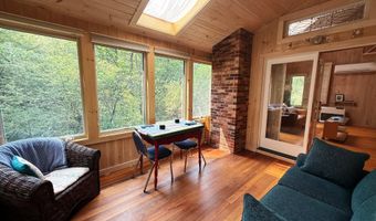 283 Benton Hill Rd, Becket, MA 01223
