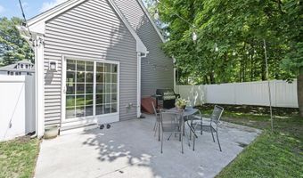 48 Old Elm St, Billerica, MA 01862