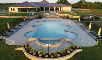 600 Race Dr, Heath, TX 75126